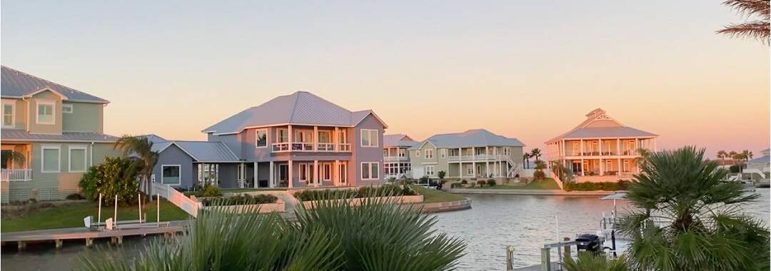 Real Estate Opportunities: Build Your Dream Home at The Islands of Rockport